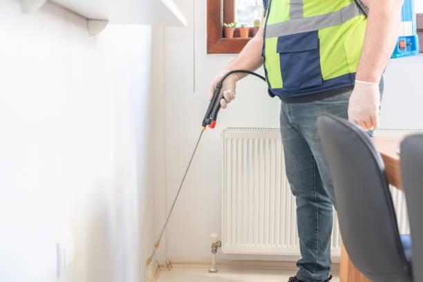 Best Pest Prevention Services  in Greenup, IL
